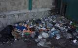 La plaza Tapachol se encuentra en total olvido y llena de basura. (Foto: Adrián González).