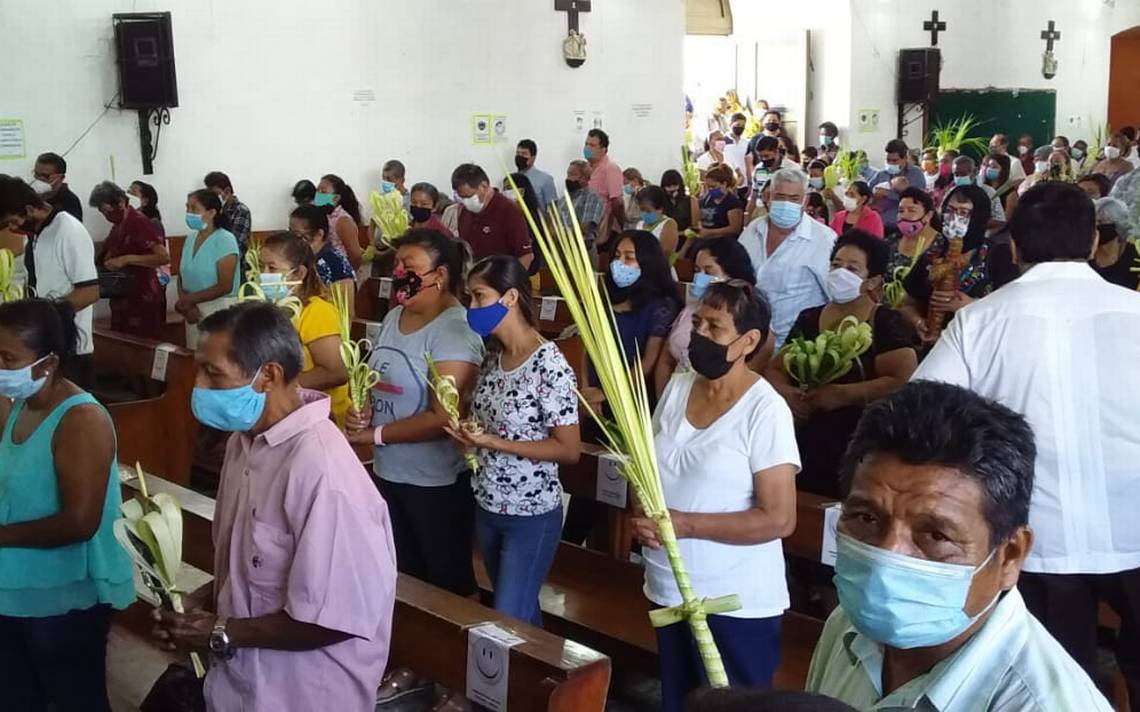 Feligreses celebran Domingo de Ramos sin sana distancia - Diario del Sur |  Noticias Locales, Policiacas, sobre México, Chiapas y el Mundo
