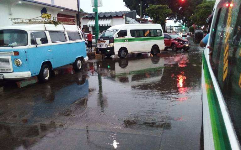  Accidente en la   sur de Tapachula por semáforo descompuesto