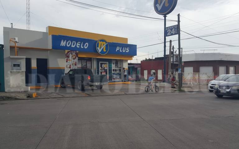 Roban en tienda de conveniencia con arma blanca - Diario del Sur | Noticias  Locales, Policiacas, sobre México, Chiapas y el Mundo